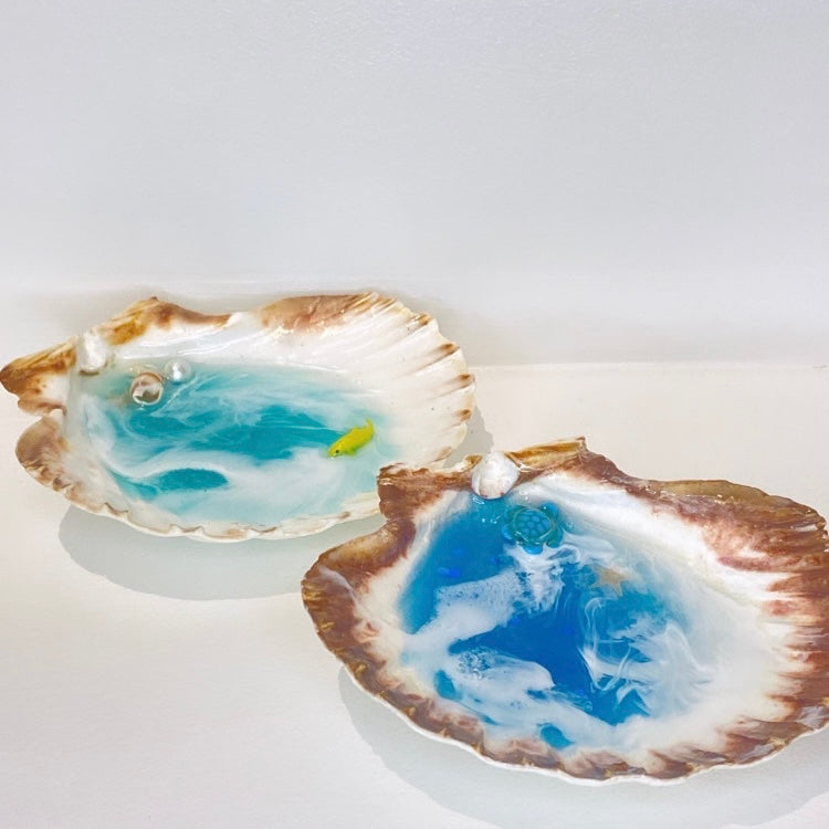 Lo Resin Designs — Sea Shell Trinket